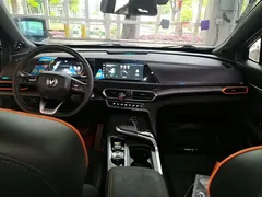 2022 Changan UNI-T 1.5T Premium — фото 10