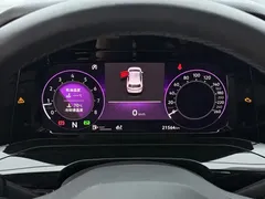 2023 Volkswagen Golf 280TSI DSG R-Line — фото 17