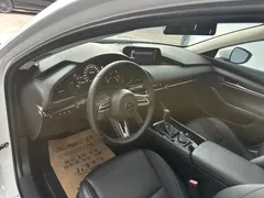 2021 Mazda 3 2.0L AT, белый — фото 5