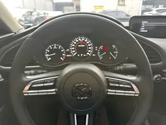 2021 Mazda 3 2.0L AT, белый — фото 6