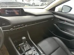 2021 Mazda 3 2.0L AT, белый — фото 8