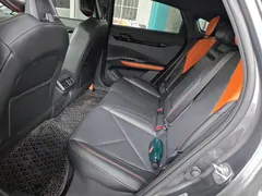 2022 Changan UNI-V 1.5T Premium — фото 13
