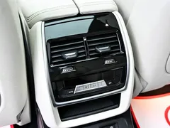 2022 BMW X7 xDrive40i Exclusive M Sports Package, чёрный — фото 34