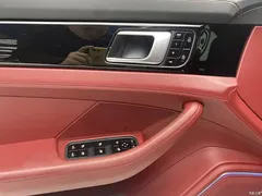 2019 Porsche Panamera Panamera Executive 2.9T — фото 24