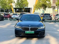 2022 BMW 5 Series 535Le PHEV M Sport Package, чёрный — фото 3