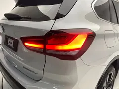 2021 BMW X1 sDrive20Li Fashion, белый — фото 10