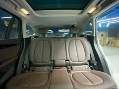 2021 BMW X1 sDrive20Li Fashion, белый — фото 23