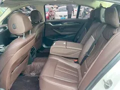 2022 BMW 5 Series 525Li, белый — фото 6