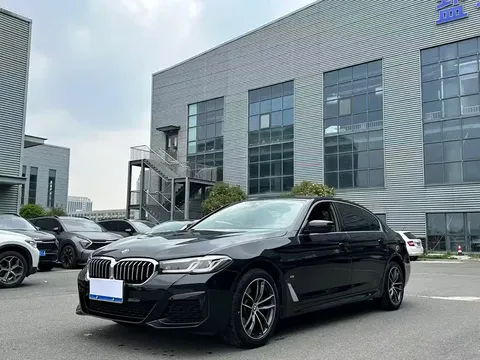 2022 BMW 5 Series 525Li M Sport Package