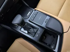 2021 Lexus ES 200 Excellence — фото 11