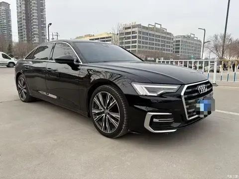 Audi A6L 2022