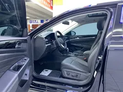 2023 Volkswagen Passat 280TSI Elite, чёрный — фото 12