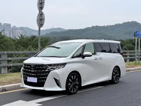 2024 Toyota Alphard Hybrid 2.5L Premium