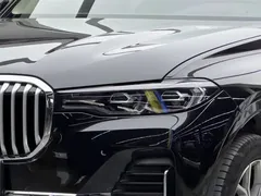 2022 BMW X7 xDrive40i, чёрный — фото 3