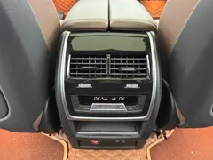 2022 BMW X7 xDrive40i, чёрный — фото 11