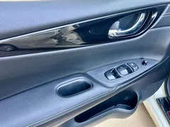 2021 Nissan Tiida 1.6L CVT, белый — фото 7