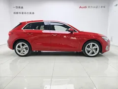 2021 Audi A3 Sportback 35 TFSI — фото 3