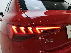 2021 Audi A3 Sportback 35 TFSI — фото 13