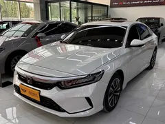 2022 Honda Inspire Hybrid 2.0L, белый — фото 1