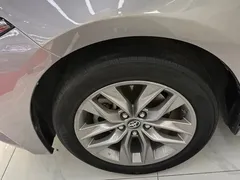 2019 Toyota Avalon Hybrid 2.5L Luxury V — фото 3