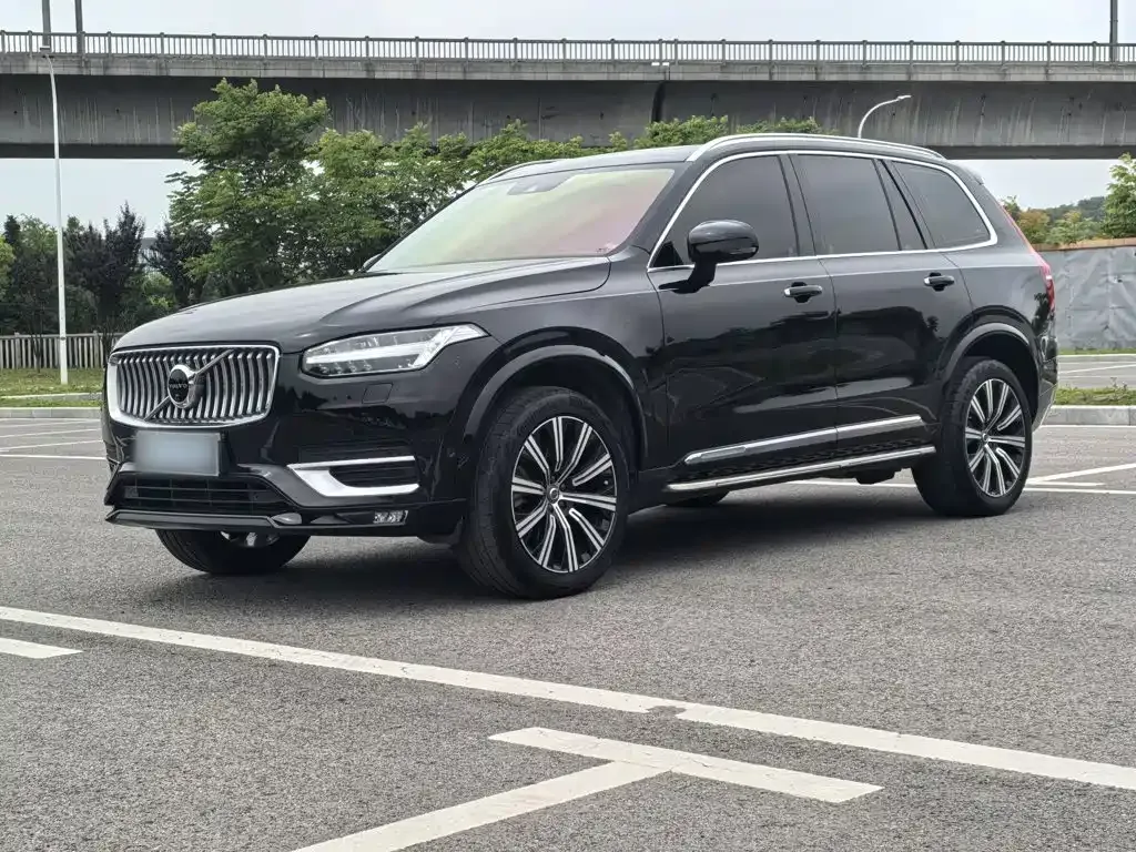 2020 Volvo XC90 T6 Luxury 7