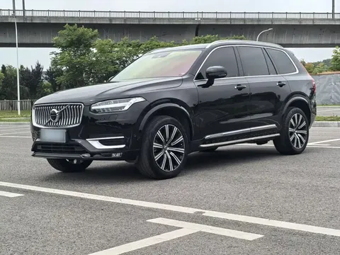 2020 Volvo XC90 T6 Luxury 7