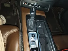 2020 Volvo XC90 T6 Luxury 7, чёрный — фото 6