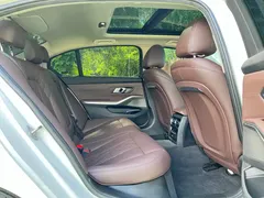 2023 BMW 3 Series 3 320Li M, белый — фото 17