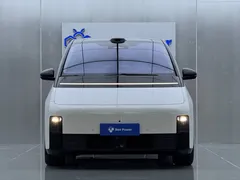2025 Li Auto MEGA Ultra Smart Refresh, белый — фото 2