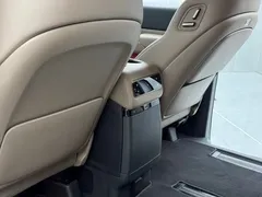 2025 Li Auto MEGA Ultra Smart Refresh, белый — фото 13