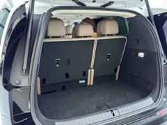 2025 Li Auto MEGA Ultra Smart Refresh, белый — фото 15