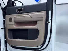 2025 Li Auto MEGA Ultra Smart Refresh, белый — фото 17