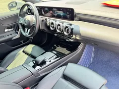 2021 Mercedes-Benz A-Class A 200 L — фото 4