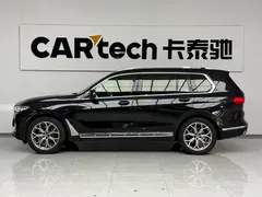 2021 BMW X7 xDrive40i Leading Luxury Package, чёрный — фото 4