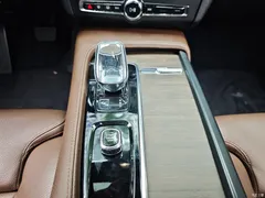 2022 Volvo S90 B5 Zhiyuan Luxury, чёрный — фото 14