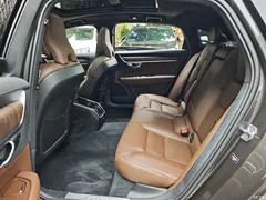 2022 Volvo S90 B5 Zhiyuan Luxury, чёрный — фото 17
