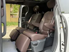 2021 Toyota Sienna 2.5L Hybrid Platinum — фото 7