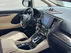 2021 Toyota Alphard Hybrid 2.5L Premium — фото 4