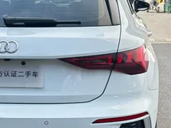 2022 Audi A3 Sportback 35 TFSI, белый — фото 16