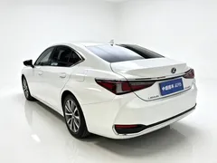 2020 Lexus ES 200 Excellence, белый — фото 4