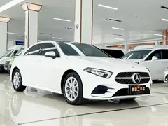 2022 Mercedes-Benz A-Class A 200 L sports sedan and stylish model, белый — фото 3