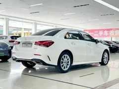 2022 Mercedes-Benz A-Class A 200 L sports sedan and stylish model, белый — фото 4