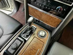 2023 Nissan Patrol ARMADA 5.6L Platinum — фото 13