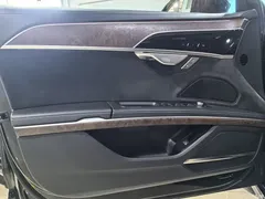 2023 Audi A8 A8L 50 TFSI quattro exclusive model — фото 9