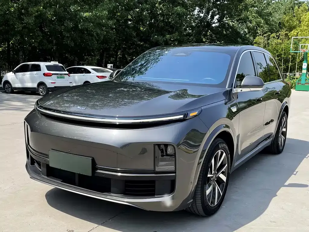 2023 Li Auto L8 Air