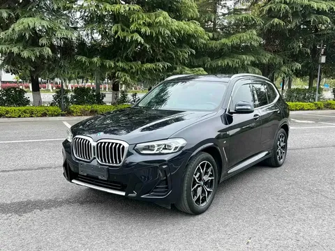 2023 BMW X3 xDrive25i M