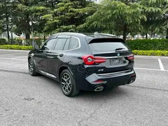 2023 BMW X3 xDrive25i M, чёрный — фото 3