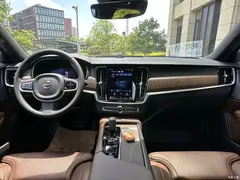 2022 Volvo V90 Cross Country B5 AWD Zhizun — фото 7