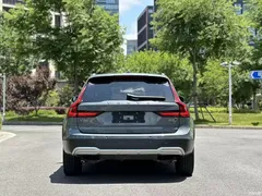 2022 Volvo V90 Cross Country B5 AWD Zhizun — фото 14