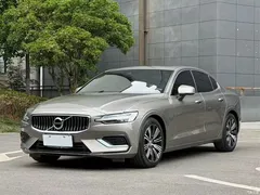 2022 Volvo S60 B4 Zhiyuan Luxury — фото 1